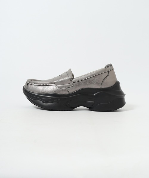 kitson(キットソン)の「Kitson ボリュームソール ローファー スニーカー スリッポン(ローファー・レディース・シルバー/ブラック・24.5cm/24cm/23.5cm/23cm)」の9枚目の写真