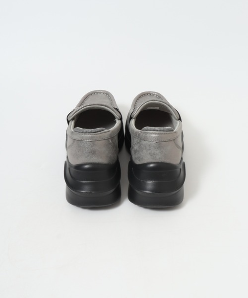 kitson(キットソン)の「Kitson ボリュームソール ローファー スニーカー スリッポン(ローファー・レディース・シルバー/ブラック・24.5cm/24cm/23.5cm/23cm)」の13枚目の写真