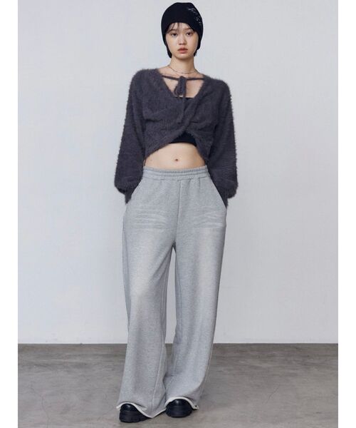 EMODA（エモダ）の「バッククロス2WAYニット（ニット/セーター・レディース・グレー/アイボリー/ブラック/ブルー・FREE）」の9枚目の写真