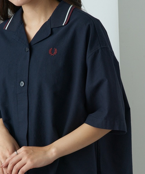 FRED PERRY（フレッドペリー）の「【FRED PERRY】TIPPED PLACKET DETAIL SHIRT G2177（シャツ/ブラウス・レディース・ネイビー/ホワイト・10）」の8枚目の写真