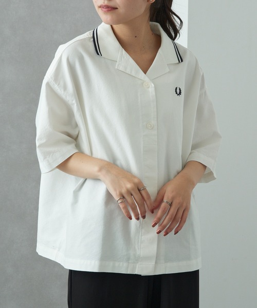 FRED PERRY（フレッドペリー）の「【FRED PERRY】TIPPED PLACKET DETAIL SHIRT G2177（シャツ/ブラウス・レディース・ネイビー/ホワイト・10）」の3枚目の写真