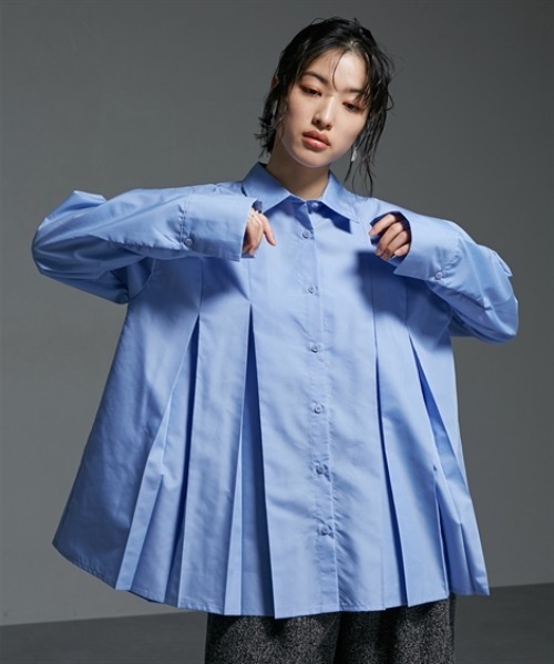 Soiunique（スワユニーク）の「前後プリーツデザイン前ボタン長袖シャツ ［Soiunique］（シャツ/ブラウス・レディース・オフホワイト/ブルー/チャコールグレー・FREE）」の6枚目の写真