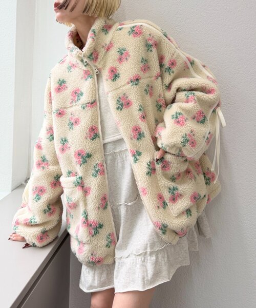 花柄ブルゾン スカラー ScoLar 花柄orアート柄 2柄展開中綿入り ボリュームブルゾン