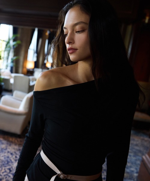 poláura ポローラ ドレープワンショルダートップス 3wayクロスワンショルダートップス – poláura OFFICIAL ONLINE STORE