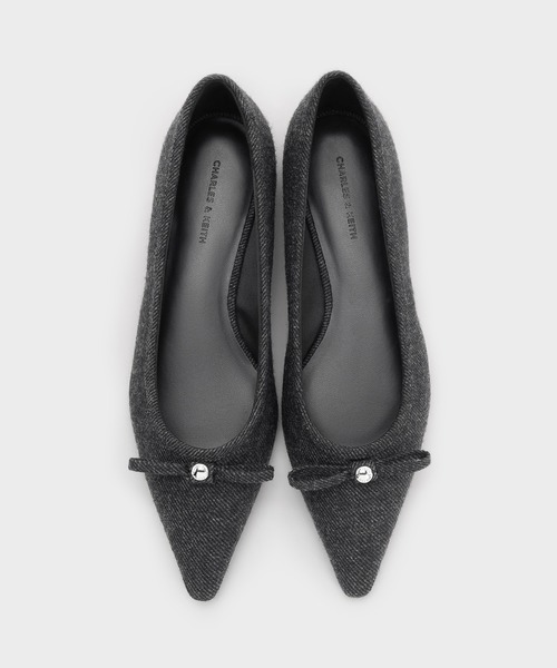 CHARLES & KEITH(チャールズ & キース)の「フェルトボウ メタリックアクセントポインテッドトゥ バレエフラット(バレエシューズ・レディース・ダークグレー/マルーン・25.5cm/25cm/24.5cm/23.5cm/23cm/22.5cm)」の10枚目の写真
