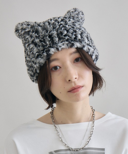 Paradise Picnic(パラダイスピクニック)の「ネコみみファー帽子(ニットキャップ/ビーニー・レディース・ブラック/グレー/ブラウン/ベージュ・FREE)」の1枚目の写真