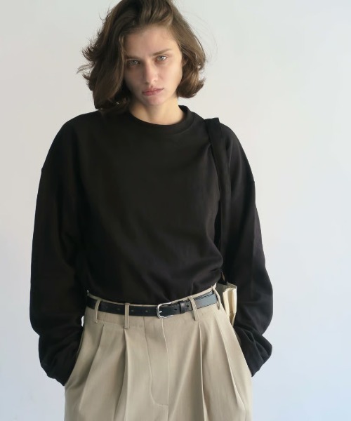 KALENO(カレノ)の「unisex / basic long tee(Tシャツ/カットソー・レディース・レッド/ホワイト/ブラック・FREE)」の2枚目の写真
