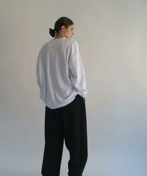 KALENO(カレノ)の「unisex / basic long tee(Tシャツ/カットソー・レディース・レッド/ホワイト/ブラック・FREE)」の13枚目の写真