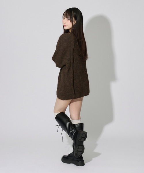 ALLuRing ChaRm(アリュリングチャーム)の「Neck String Over Knit / 首紐オーバーニットワンピース(ニット/セーター・レディース・ホワイト/ブラウン・FREE)」の15枚目の写真