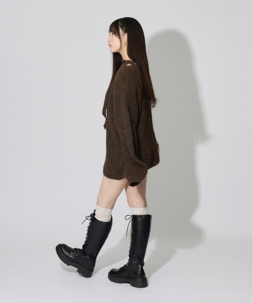 ALLuRing ChaRm(アリュリングチャーム)の「Neck String Over Knit / 首紐オーバーニットワンピース(ニット/セーター・レディース・ホワイト/ブラウン・FREE)」の16枚目の写真