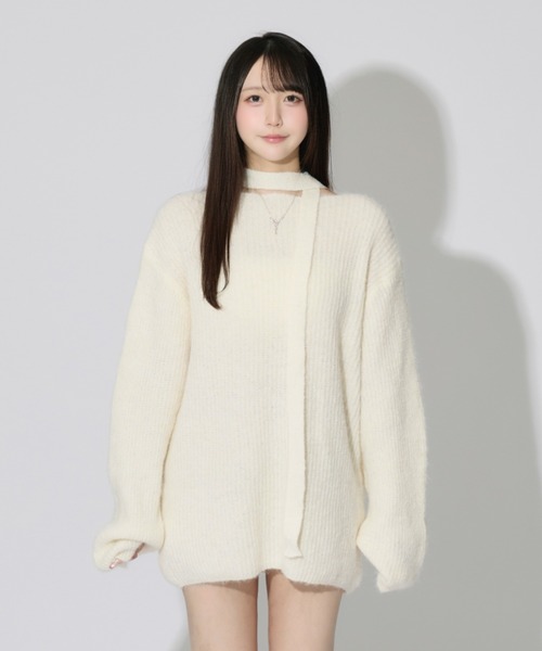 ALLuRing ChaRm(アリュリングチャーム)の「Neck String Over Knit / 首紐オーバーニットワンピース(ニット/セーター・レディース・ホワイト/ブラウン・FREE)」の3枚目の写真