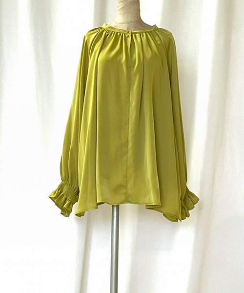 Q（キュー）の「ライトピーチギャザーシャーリングブラウス（シャツ/ブラウス・レディース・マスタード/ダークグレー・MEDIUM）」の19枚目の写真