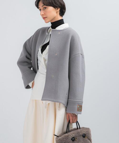 URBAN RESEARCH ROSSO WOMEN（アーバンリサーチ　ロッソ）の「LA TORREショートノーカラーコート（その他アウター・レディース・ネイビー/ベージュ系その他・38/36）」の6枚目の写真