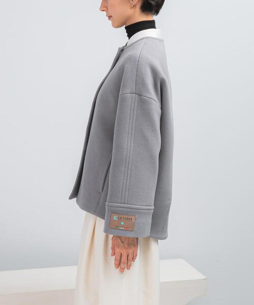 URBAN RESEARCH ROSSO WOMEN（アーバンリサーチ　ロッソ）の「LA TORREショートノーカラーコート（その他アウター・レディース・ネイビー/ベージュ系その他・38/36）」の11枚目の写真