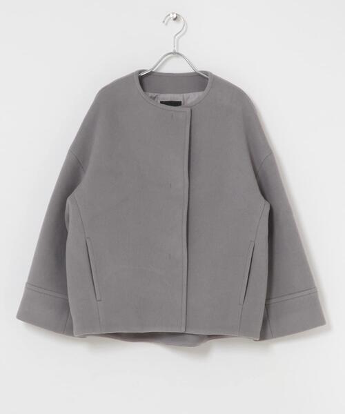 URBAN RESEARCH ROSSO WOMEN（アーバンリサーチ　ロッソ）の「LA TORREショートノーカラーコート（その他アウター・レディース・ネイビー/ベージュ系その他・38/36）」の15枚目の写真