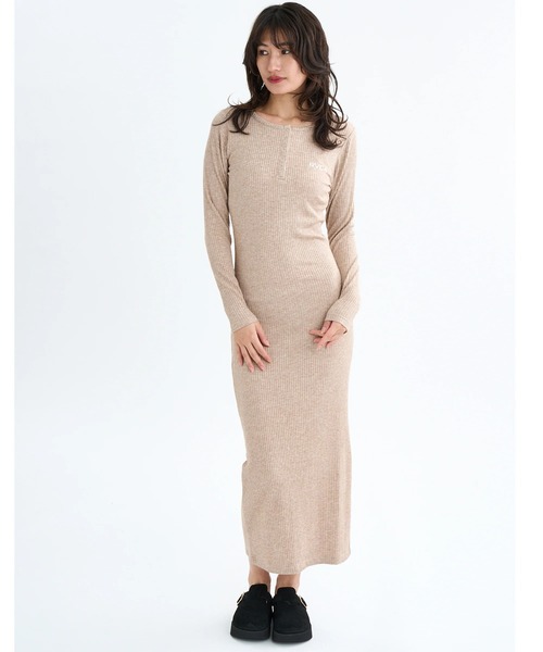 RVCA（ルーカ）の「RVCA レディース HENRY NECK SLIM DRESS ワンピース 【2025年秋冬モデル】 @autumn/ルーカヘンリーネックスリムワンピース（ワンピース・レディース・ブラック/マルチ/グレー系その他・MEDIUM/LARGE/SMALL）」の3枚目の写真