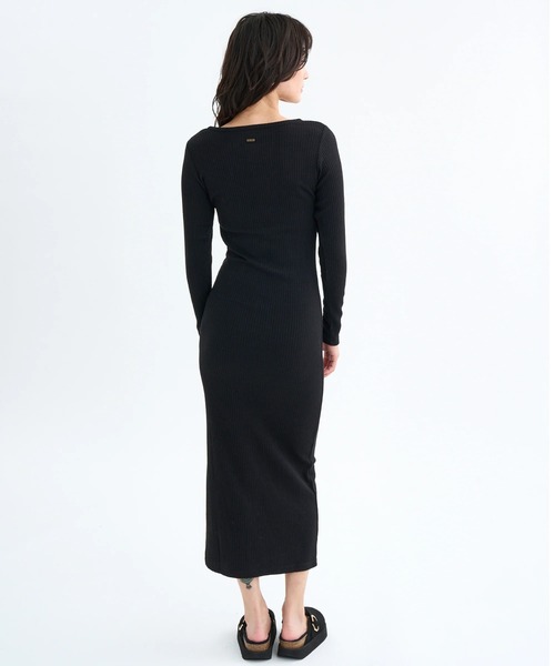 RVCA（ルーカ）の「RVCA レディース HENRY NECK SLIM DRESS ワンピース 【2025年秋冬モデル】 @autumn/ルーカヘンリーネックスリムワンピース（ワンピース・レディース・ブラック/マルチ/グレー系その他・MEDIUM/LARGE/SMALL）」の10枚目の写真