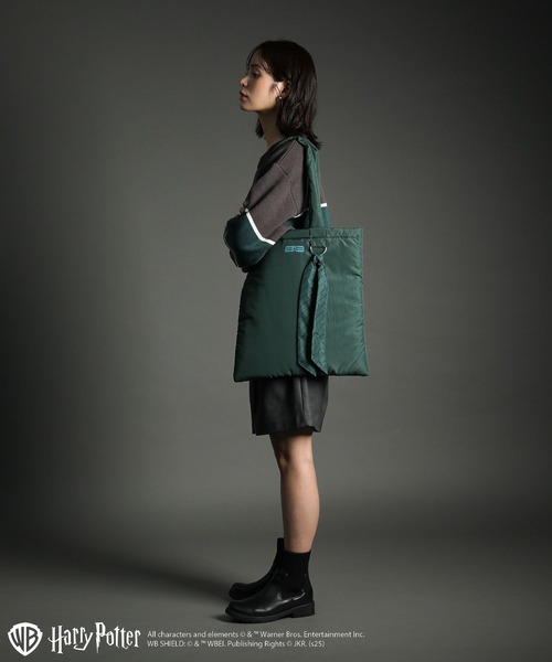 Green　Parks（グリーンパークス）の「ハリー・ポッター/パフィートートBag（トートバッグ・レディース・ネイビー/イエロー/グリーン/レッド・FREE）」の8枚目の写真