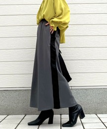 Q | ソフトダンボールドッキングスカート(スカート)