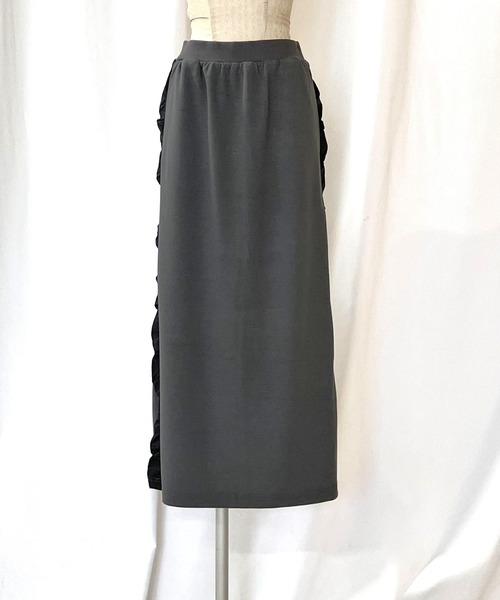 Q(キュー)の「ソフトダンボールドッキングスカート(スカート・レディース・チャコールグレー/ブラック・MEDIUM)」の9枚目の写真