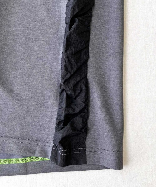 Q(キュー)の「ソフトダンボールドッキングスカート(スカート・レディース・チャコールグレー/ブラック・MEDIUM)」の15枚目の写真