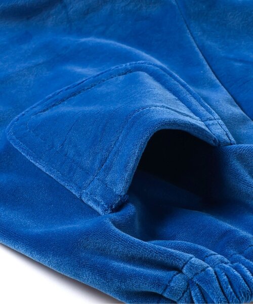 BREEZE（ブリーズ）の「Bpop ベビーベロアセットアップ（セットアップ・キッズ・アイボリー/ブルー・70/80）」の9枚目の写真