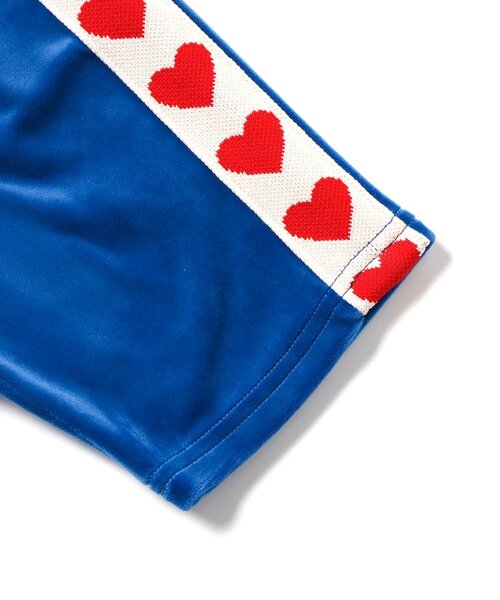 BREEZE（ブリーズ）の「Bpop ベビーベロアセットアップ（セットアップ・キッズ・アイボリー/ブルー・70/80）」の10枚目の写真