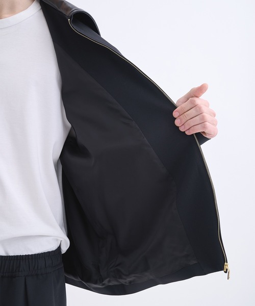 CULLNI（クルニ）の「【CULLNI】別注 Leather Color Zip Blouson/別注 襟レザーウールブルゾン（ブルゾン・メンズ・ブラック/カーキ/ネイビー・1/2）」の19枚目の写真