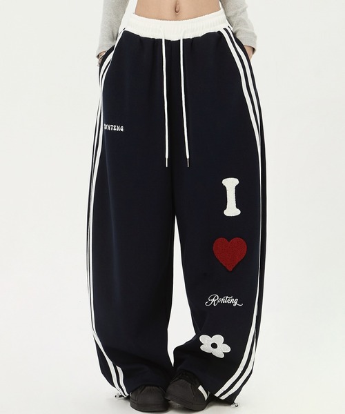 HALEY PESCA（ヘーリーペスカ）の「HALEY PESCA/I LOVE パッチワーク　バイカラースウェットパンツ（スウェットパンツ・レディース・グレー/ネイビー・SMALL/MEDIUM）」の8枚目の写真