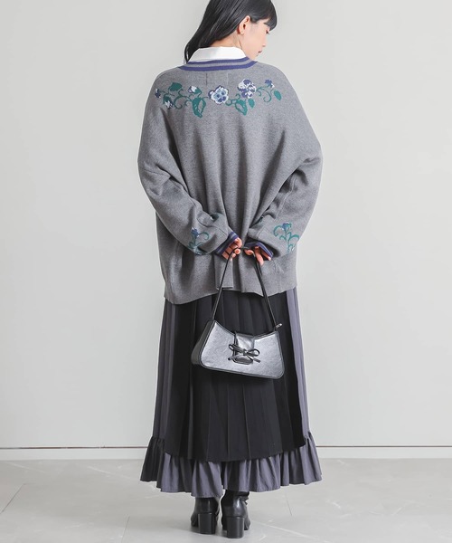 somari imagination(ソマリ イマジネーション)の「『花柄ジャカードニットカーディガン』(カーディガン/ボレロ・レディース・ライトベージュ・FREE)」の16枚目の写真