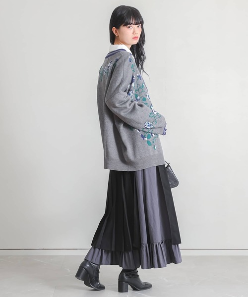 somari imagination(ソマリ イマジネーション)の「『花柄ジャカードニットカーディガン』(カーディガン/ボレロ・レディース・ライトベージュ・FREE)」の17枚目の写真