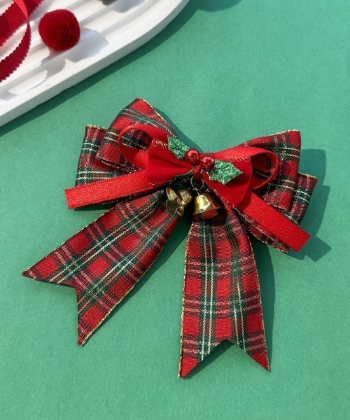 VIBGYOR Women(ヴィブジョー ウィメン)の「【urge select】《Christmas》クリスマスカラー チェックロングリボン ヘアクリップ【クリスマス/イベント】(ベル付き)(バレッタ/ヘアクリップ・レディース・レッド系・FREE)」の1枚目の写真