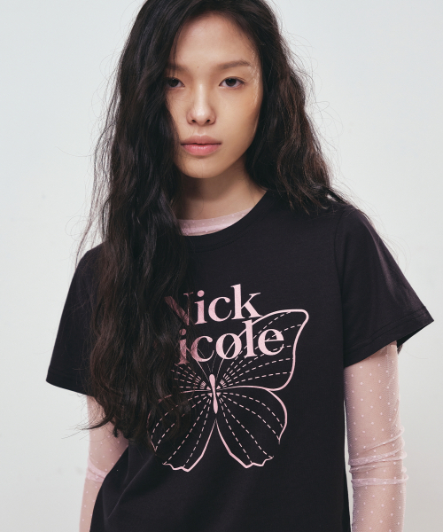 NICK&NICOLE(ニックアンドニコール)の「BUTTERFLY NICOLE LABEL SLIM TOP_BLACK PINK(Tシャツ/カットソー・レディース・その他・FREE)」の2枚目の写真