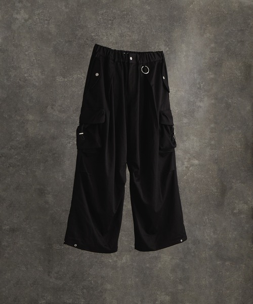 ADRER（アドラー）の「TR 3D volume wide cargo pants / TR 3D ボリューム ワイド カーゴパンツ（カーゴパンツ・メンズ・ライトグレー/ブラック・M/S/XS/L）」の18枚目の写真