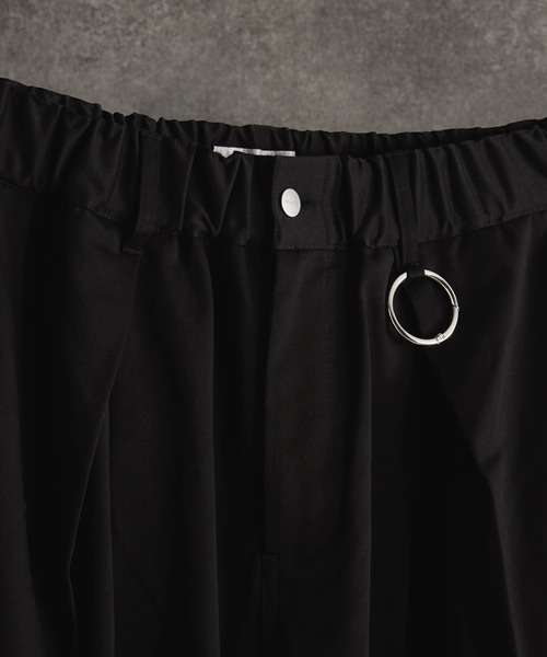 ADRER（アドラー）の「TR 3D volume wide cargo pants / TR 3D ボリューム ワイド カーゴパンツ（カーゴパンツ・メンズ・ライトグレー/ブラック・M/S/XS/L）」の20枚目の写真