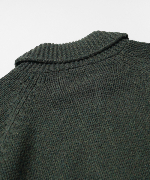 FRIZMWORKS(フリズムワークス)の「HEAVY COWICHAN ZIP UP CARDIGAN _ FOREST GREEN(カーディガン/ボレロ・メンズ・その他・LARGE/X-LARGE/SMALL/MEDIUM)」の8枚目の写真