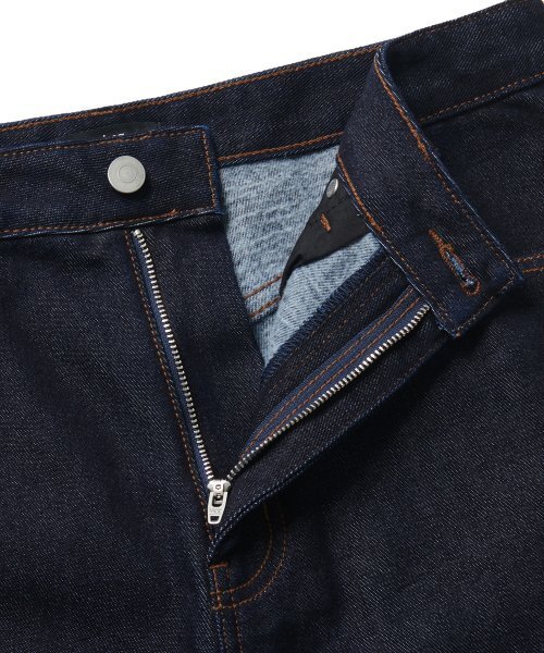 MUSINSA STANDARD（ムシンサスタンダード）の「裏起毛ストレートデニムパンツ [ディープインディゴ]（デニムパンツ・メンズ・その他・29/30/31/33/26/27/28/40/38/42/36/34/32）」の3枚目の写真