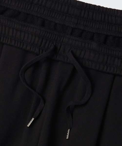 MUSINSA STANDARD（ムシンサスタンダード）の「起毛ワンタックワイドラウンジスウェットパンツ[ブラック]（スウェットパンツ・メンズ・その他・SMALL/X-LARGE/XX-LARGE/MEDIUM/LARGE）」の4枚目の写真