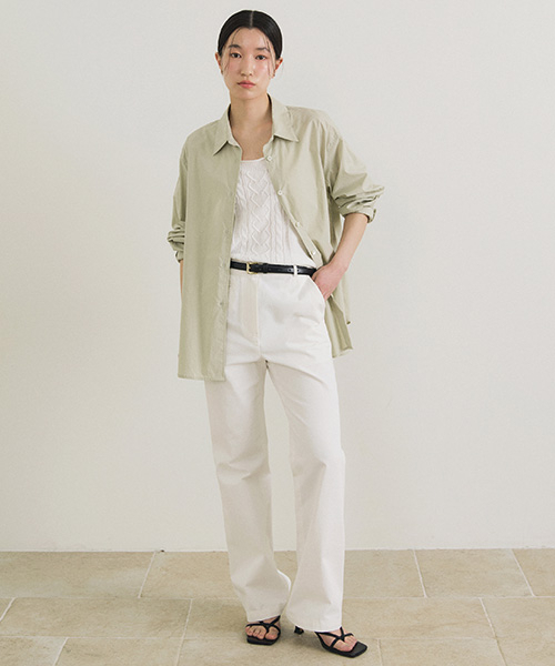 LINGSEOUL(リングソウル)の「button classic cotton pants-ivory(その他パンツ・レディース・その他・SMALL/MEDIUM)」の2枚目の写真