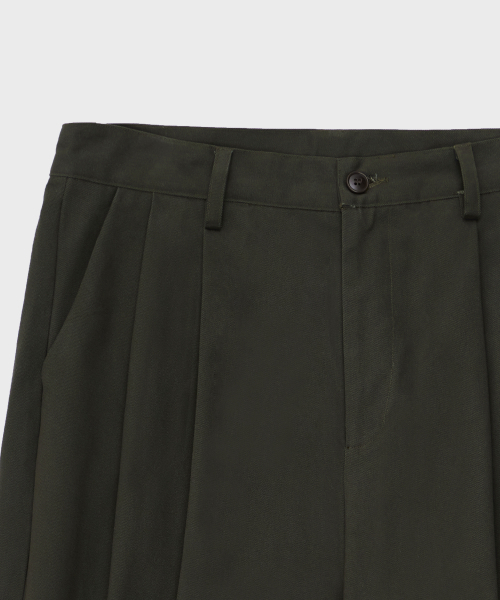 GLW(ジーエルダブリュ)の「ワイドツーピンタックコットンパンツカーキ(その他パンツ・レディース・その他・SMALL/MEDIUM/LARGE)」の9枚目の写真