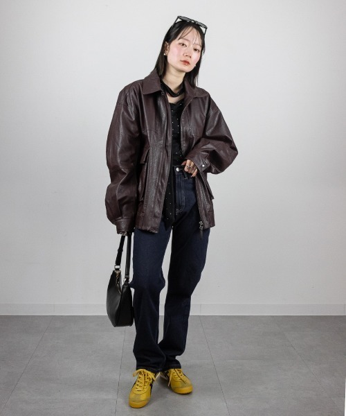 mellomela.(メロメラ)の「【脚長×美脚効果UP】スリムストレートデニムパンツ(デニムパンツ・レディース・ケミカルウォッシュ/ダークネイビー/ブルー・S/M/L/LL)」の15枚目の写真