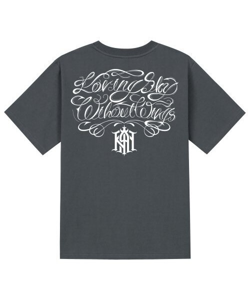 KAN6312(カン6312)の「KTG0019 チカノレタリング 半袖Tシャツ - グレー(Tシャツ/カットソー・メンズ・その他・LARGE/MEDIUM/SMALL/X-LARGE)」の1枚目の写真