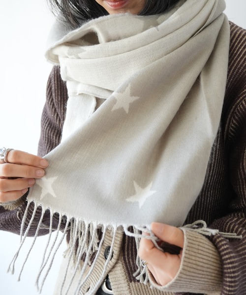 EASY AS PIE　STAR knit scarf　ニットマフラー　星柄 EASY AS PIE STAR knit scarf ニットマフラー 星柄 EASY AS PIE STAR
