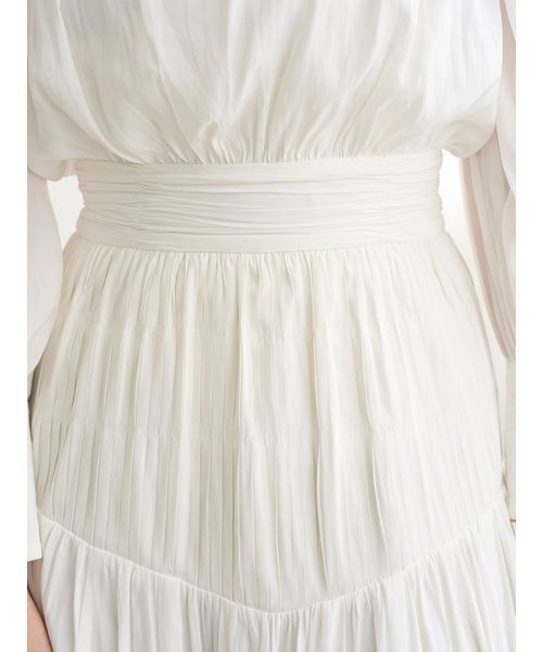 SNIDEL（スナイデル）の「コールドショルダーロングワンピース（ワンピース・レディース・オフホワイト/ライトブルー/ピンク/ミント・0/1/2）」の13枚目の写真