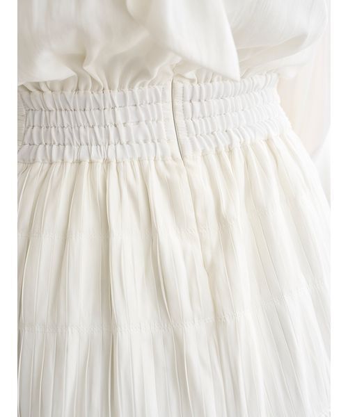 SNIDEL（スナイデル）の「コールドショルダーロングワンピース（ワンピース・レディース・オフホワイト/ライトブルー/ピンク/ミント・0/1/2）」の16枚目の写真