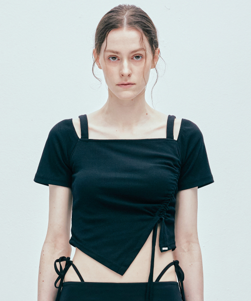 S SY(エスエスワイ)の「2wayサイドシェアリングスクエアネックTシャツブラック(Tシャツ/カットソー・レディース・その他・SMALL/MEDIUM)」の2枚目の写真