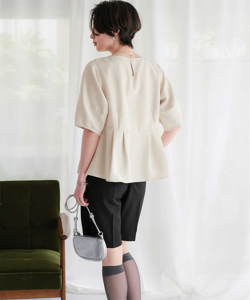 titivate(ティティベイト)の「リネンライクランタンスリーブブラウス(シャツ/ブラウス・レディース・ライトブラウン/ダークグレー/サンドベージュ/アイボリー・L/M/S)」の9枚目の写真