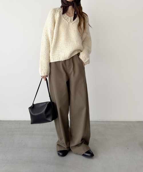 CANAL JEAN（キャナルジーン）の「El mar　ウール混ローゲージVニット（ニット/セーター・レディース・アイボリー/グレー・ONE SIZE）」の5枚目の写真