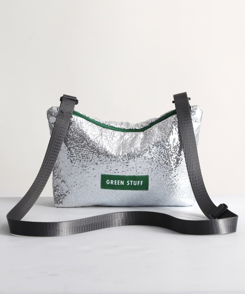 GREEN STUFF(グリーンスタッフ)の「handy bag Z1 - glitter silver(メッセンジャーバッグ・レディース・その他・FREE)」の3枚目の写真
