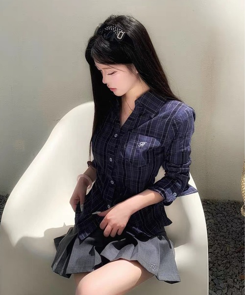 AsheKsha(アシクシャ)の「チェック柄のスリムフィットウエストシェイプシャツ(シャツ/ブラウス・レディース・ネイビー/ブラウン/オレンジ・M/S/L)」の14枚目の写真